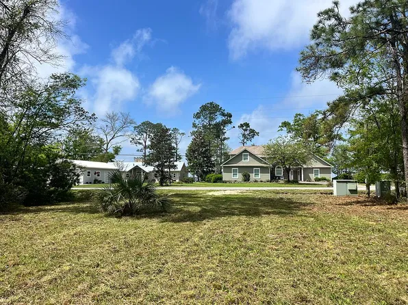 2381 Bay Grove Rd, Freeport, FL 32439