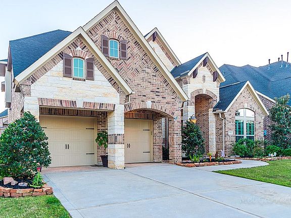 2nd image of 27514 Liberty Heights Ln