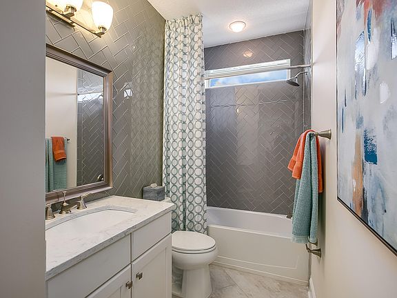 3rd image of 73 Spanish Creek Dr