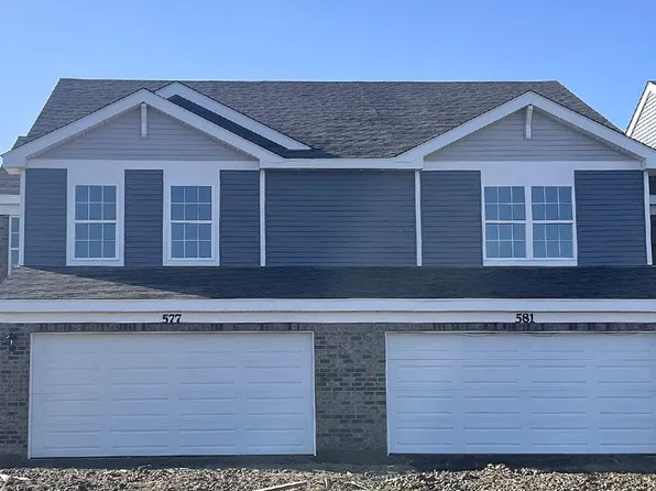 581 Cressmoor Blvd, Hobart, IN 46342