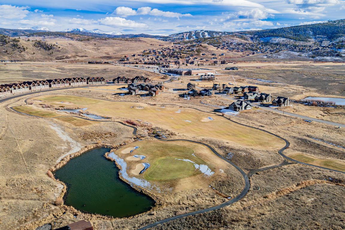 next background image