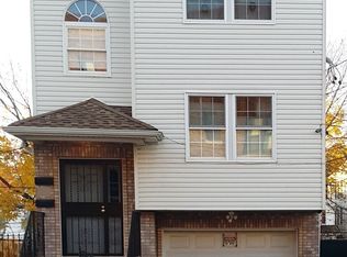 979 Grove St #2ND, Irvington, NJ 07111