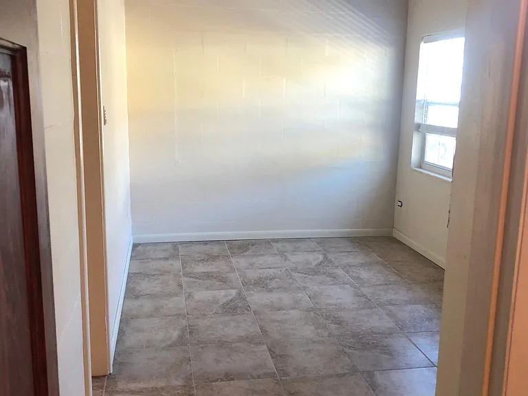 2175 Lakeview Dr — Photo 17