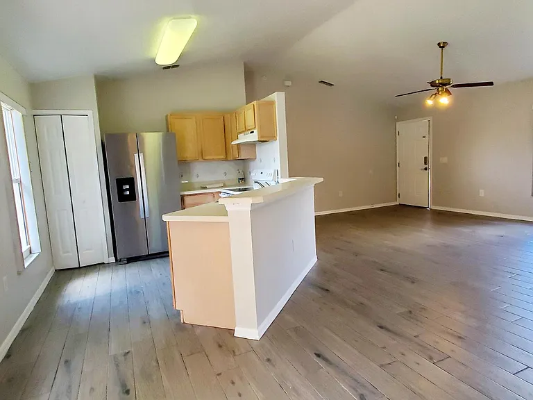 1440 Tune Ave — Photo 28