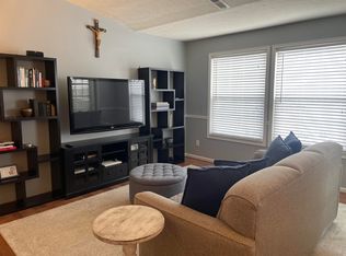 417 Deepwoods Dr, Highland Heights, KY 41076