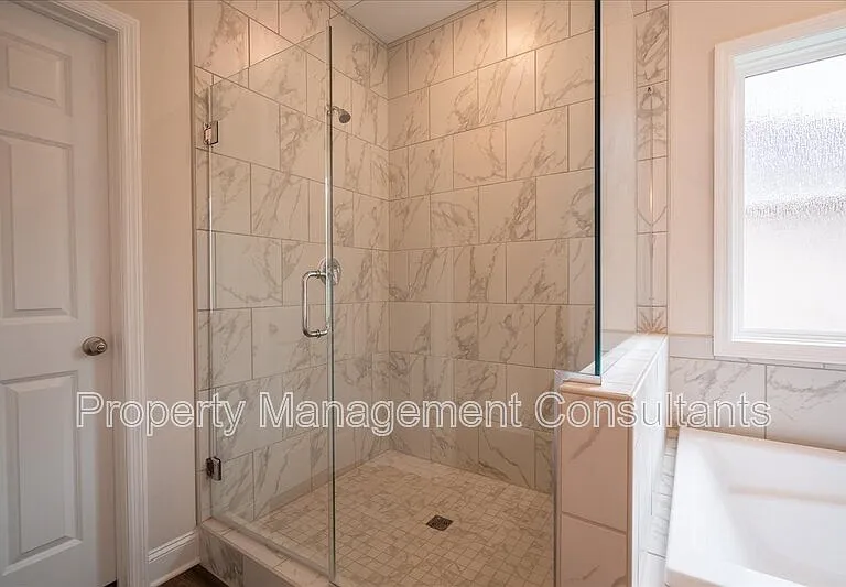 330 Creek Grove Ave — Photo 22