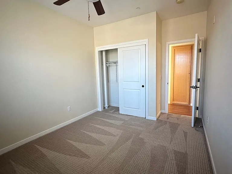 H Street Apartments — Photo 64