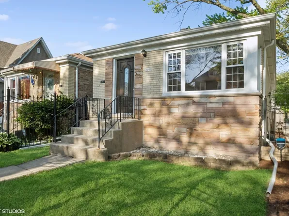 3101 N Spaulding Ave, Chicago, IL 60618