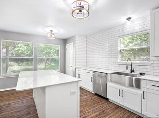 14315 Markham Gln, San Antonio, TX 78247