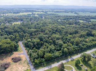 3 Huyett Rd, Charles Town, WV 25414