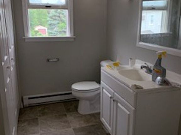 4th image of 107 E Green St #10164997