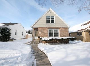 2551 S 66th St, Milwaukee, WI 53219