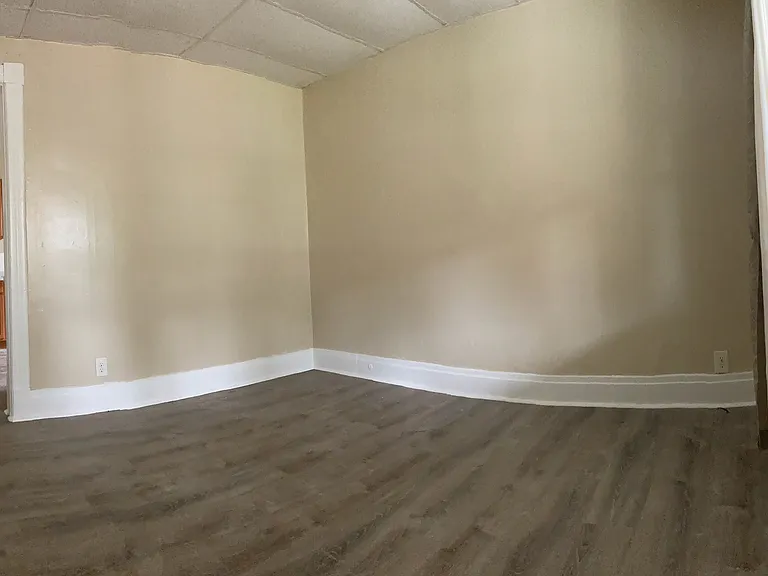 147 Parkdale Ave #1 — Photo 11