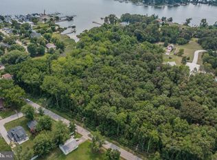 Thackara Rd, Pasadena, MD 21122