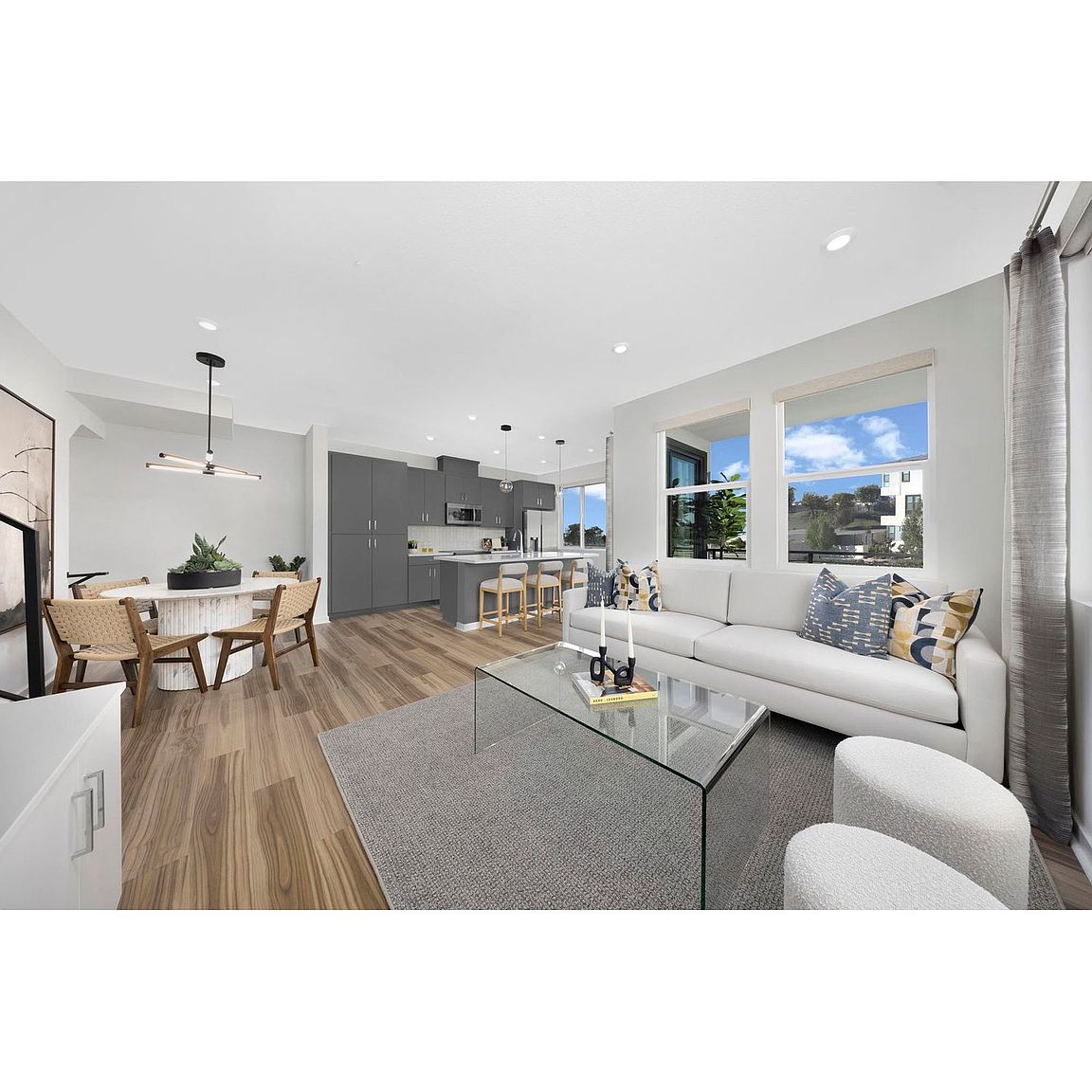 Plan Two Plan, Mason, Anaheim — photo 1