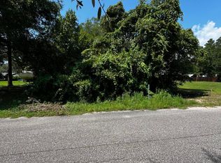 138 Illinois St, Lanark Village, FL 32322