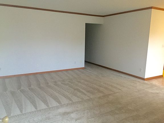 2nd image of 2021 N Erin Ct