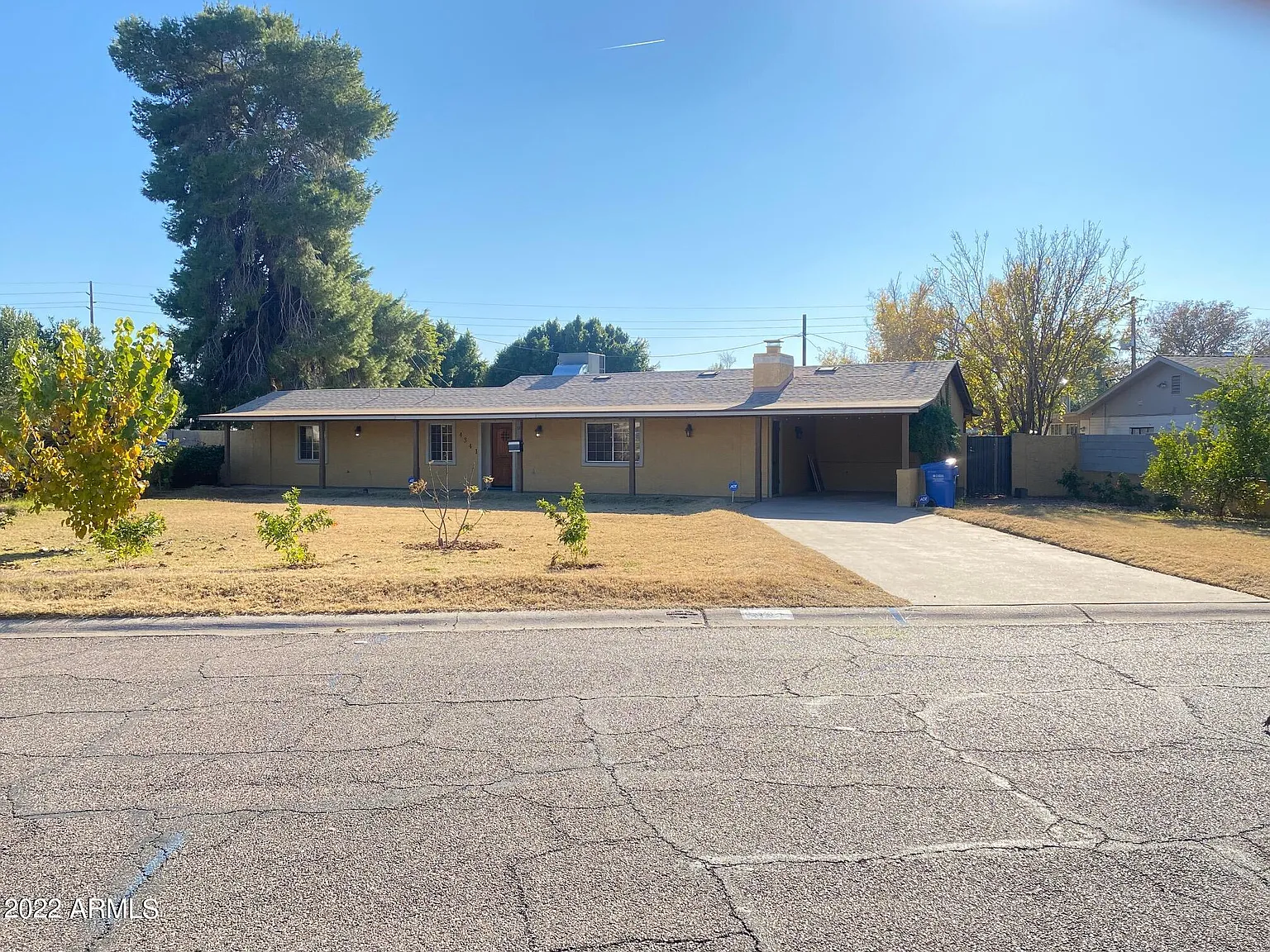 3 bed, 1.5 bath, 1663 sqft, $2,250 — Photo 1