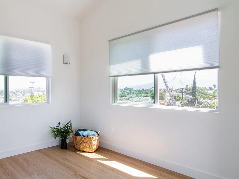 7410 Skyline Dr — Photo 9