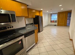 25 King St #LL, New York, NY 10014