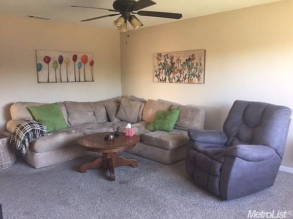 3rd image of 2536 Bradford Way
