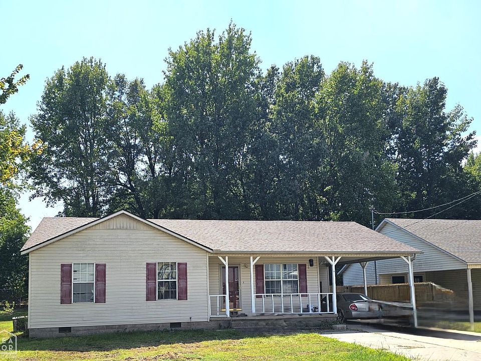1st image of 1110 Roberts Dr