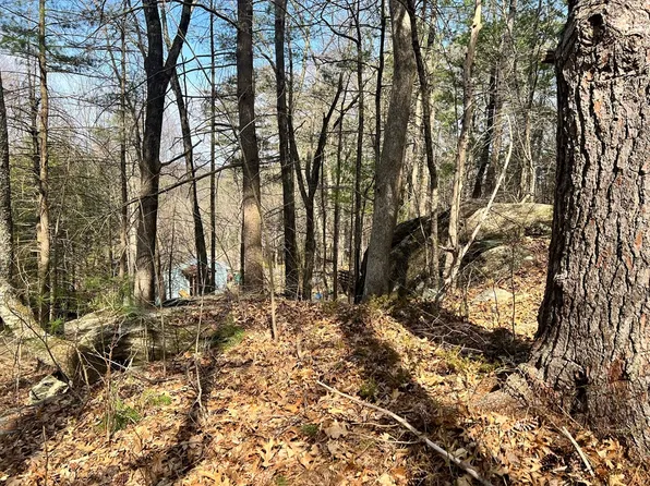 0 Pine Crest Dr, Holland, MA 01521