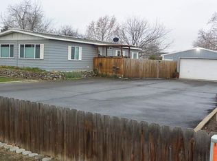 142 Adair Rd, Burbank, WA 99323