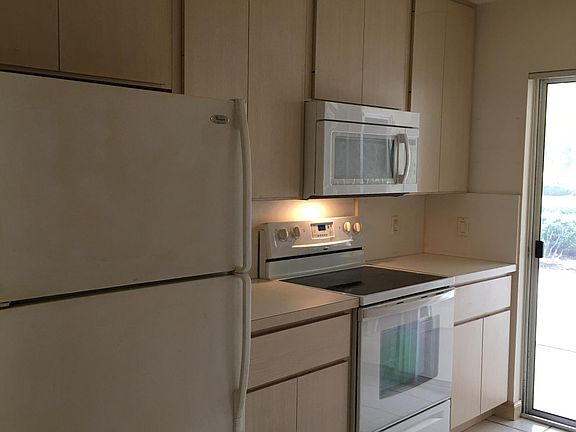5th image of 1234 NW Sun Terrace Circle NW #C