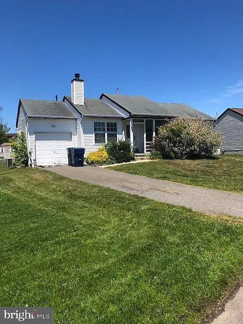 103 Lake George Ct photo 1