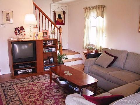 2nd image of 3 Birch St