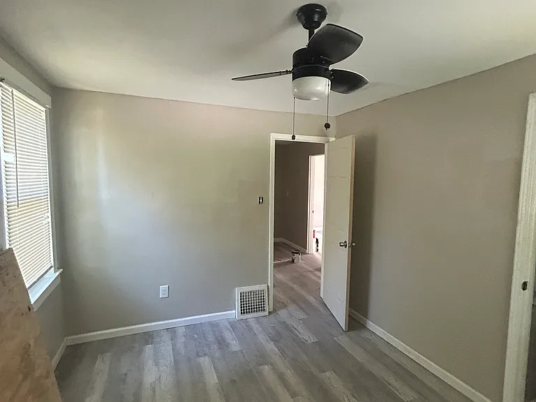 4312 Springdale Ave — Photo 6