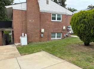4706 Deanwood Dr, Capitol Heights, MD 20743