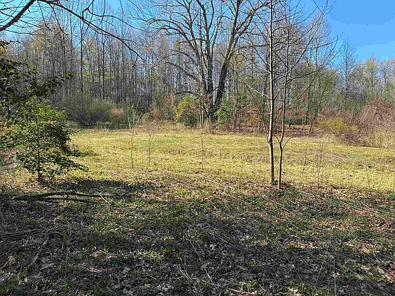 3rd image of Camp Ground Rd