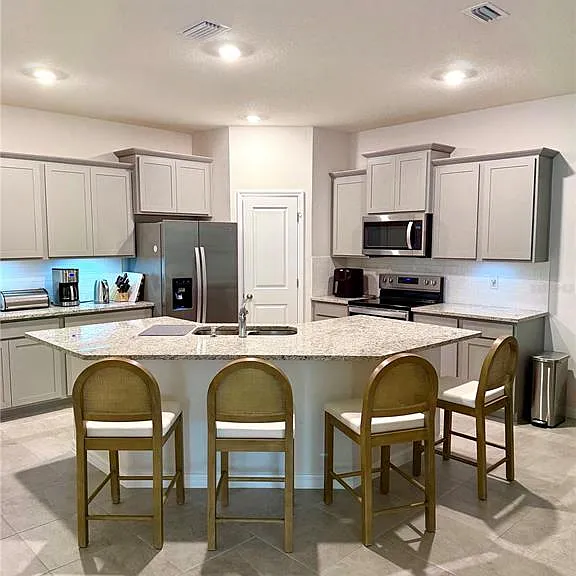 5237 NW 48th Pl — Photo 7