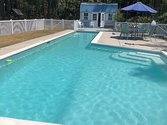 2nd image of 218 Celey Thomas Ln