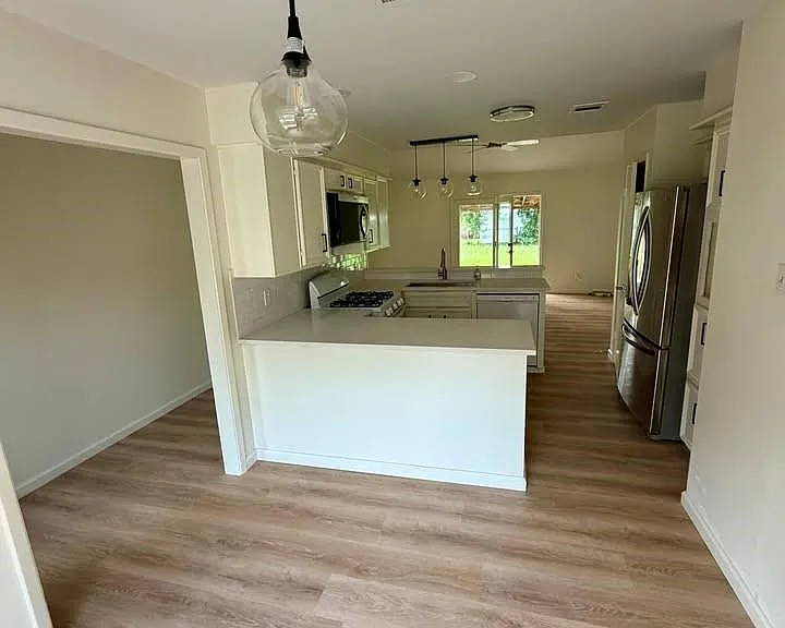 3428 Hickory Ln — Photo 9