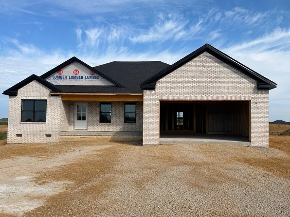 440 Lands End Dr, Berea, KY 40403