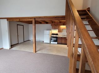 2 Conz St APT 74, Northampton, MA 01060