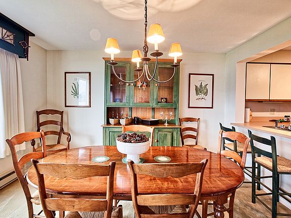 5th image of 40 Harbor Ln Unit 30