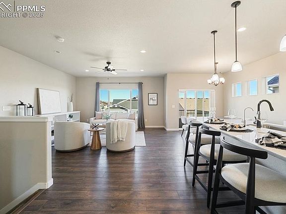 5th image of 2603 Grand Prix Ct