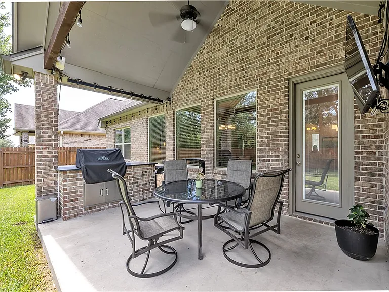 15621 Long Creek Ln — Photo 29