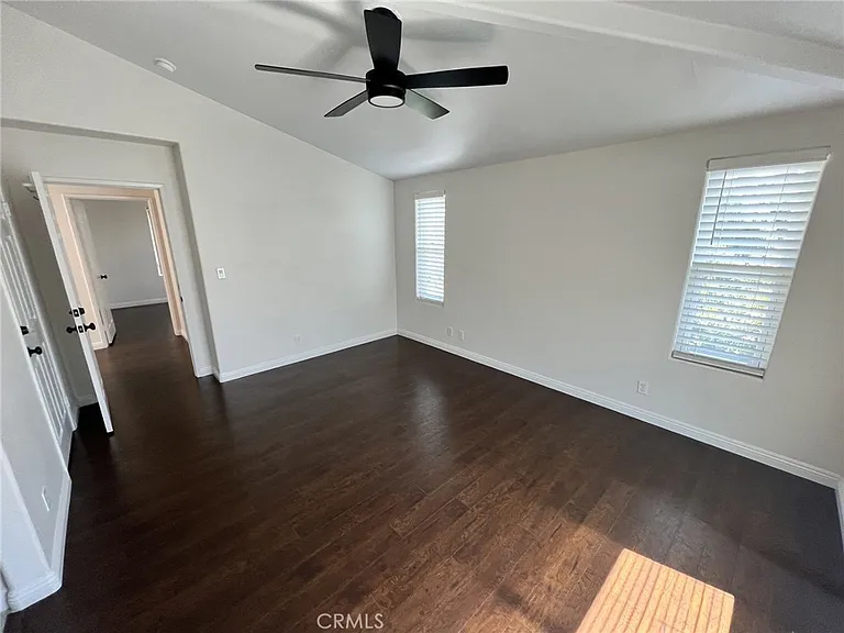 15750 Devonshire St — Photo 10