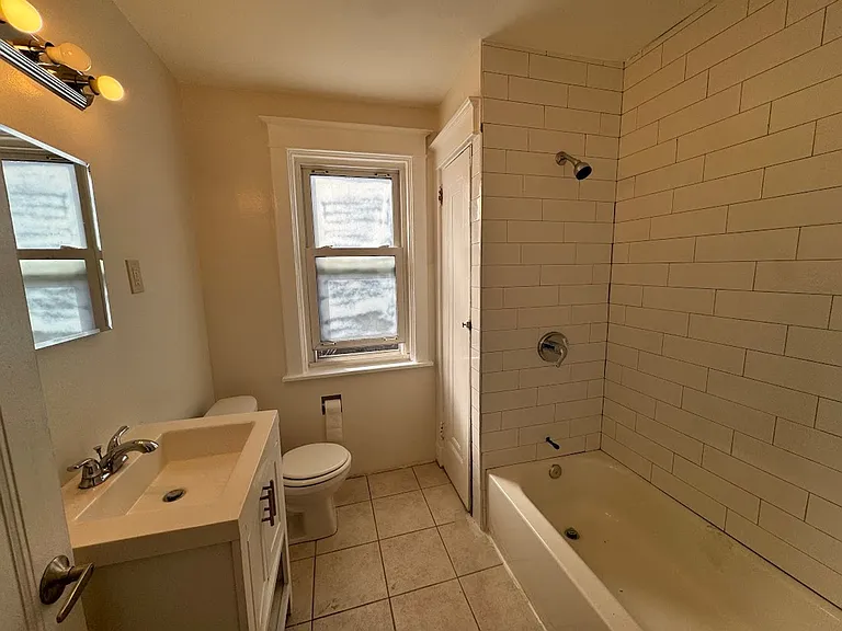 Beacon Houses — Photo 14