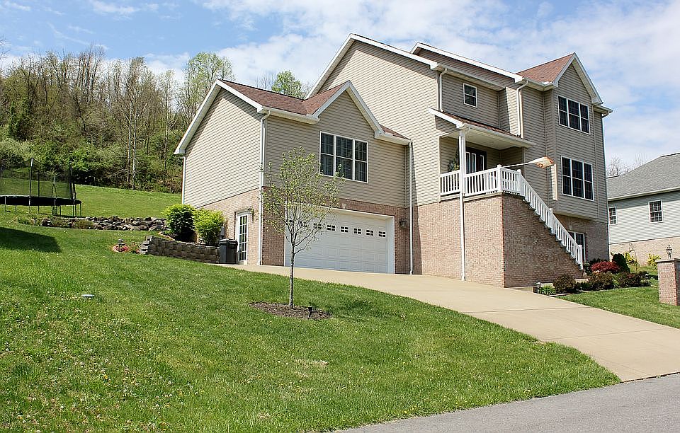 2nd image of 1305 Jamestowne Dr
