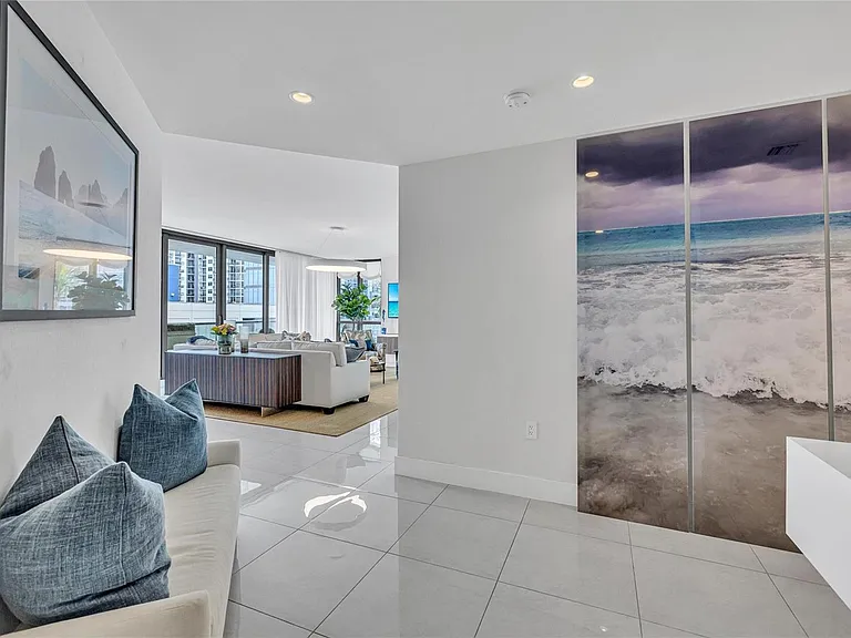 100 E Las Olas Blvd #1701 — Photo 16