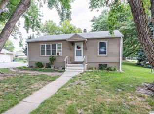 804 W Sarpy Ave, Bellevue, NE 68005