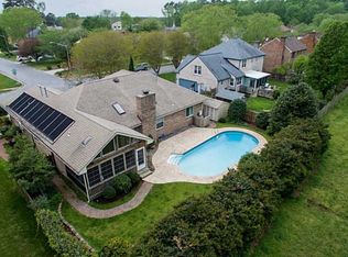 2704 Cantwell Rd, Virginia Beach, VA 23453