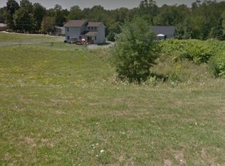 Springdale Ave, Steubenville, OH 43953