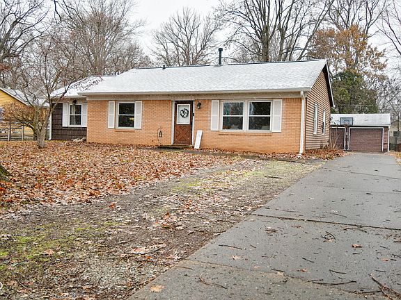 2nd image of 6736 Carlsen Ave